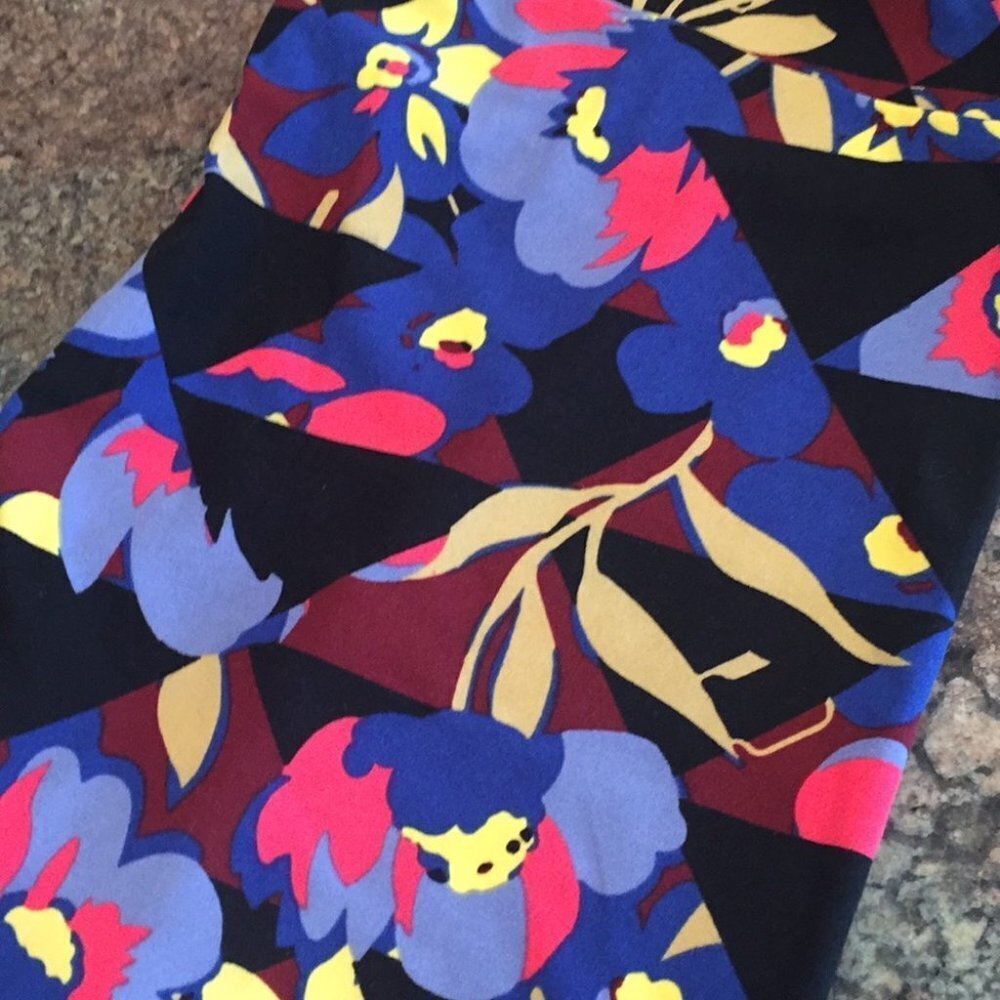 TC NWOT LuLaRoe Leggings BB11 4578 - Picture 2 of 3